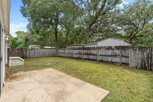 188 Wright Cir, Niceville, FL 32578 - Photo 43