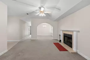 188 Wright Cir, Niceville, FL 32578 - Photo 9