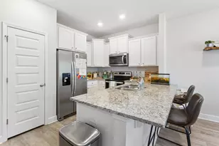 1671 Caleigh Ct, Lynn Haven, FL 32444 - Photo 3