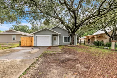 910 Linden Avenue, Niceville, FL 32578 - Photo 1
