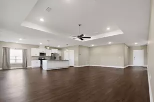 1110 Shoal River Dr, Crestview, FL 32539 - Photo 11