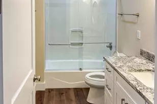 610 5th St, Destin, FL 32541 - Photo 5
