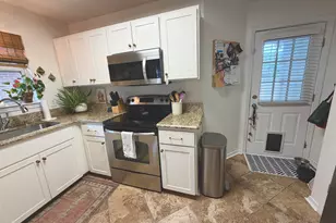 1614 Chadwick Ln, Niceville, FL 32578 - Photo 11