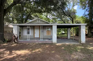 3712 W Gonzalez St, Pensacola, FL 32505 - Photo 1