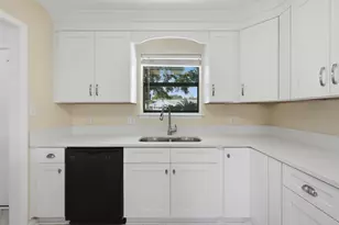 349 Primrose Cir, Destin, FL 32541 - Photo 17