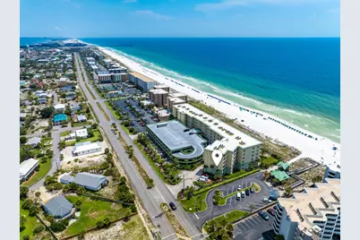 590 Santa Rosa Boulevard #301, Fort Walton Beach, FL 32548 - Photo 3