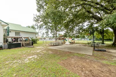 778 N Ferdon Boulevard, Crestview, FL 32536 - Photo 69