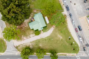 778 N Ferdon Blvd, Crestview, FL 32536 - Photo 1