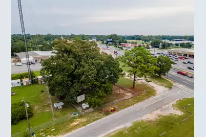 778 N Ferdon Boulevard, Crestview, FL 32536 - Photo 19