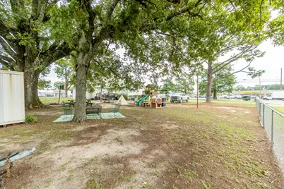 778 N Ferdon Boulevard, Crestview, FL 32536 - Photo 61