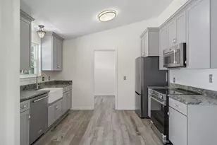 6813 Avenida De Galvez, Navarre, FL 32566 - Photo 13