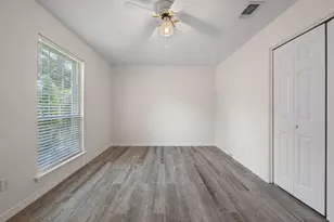 6813 Avenida De Galvez, Navarre, FL 32566 - Photo 25