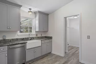 6813 Avenida De Galvez, Navarre, FL 32566 - Photo 13
