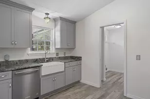 6813 Avenida De Galvez, Navarre, FL 32566 - Photo 13