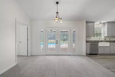 6813 Avenida De Galvez, Navarre, FL 32566 - Photo 11