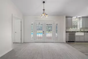 6813 Avenida De Galvez, Navarre, FL 32566 - Photo 11