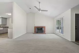 6813 Avenida De Galvez, Navarre, FL 32566 - Photo 7