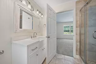 6813 Avenida De Galvez, Navarre, FL 32566 - Photo 19