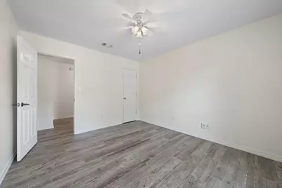 6813 Avenida De Galvez, Navarre, FL 32566 - Photo 21