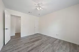 6813 Avenida De Galvez, Navarre, FL 32566 - Photo 21
