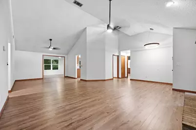 124 Beverly Drive, Niceville, FL 32578 - Photo 9