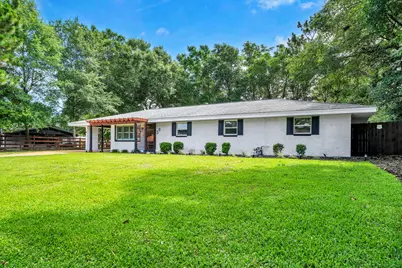 59 NE Oregon Drive, Fort Walton Beach, FL 32548 - Photo 1