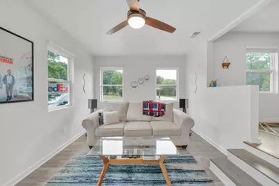 108 NW Moriarty Street, Fort Walton Beach, FL 32548 - Photo 11