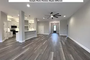 4640 Chanteuse Pkwy, Crestview, FL 32539 - Photo 3