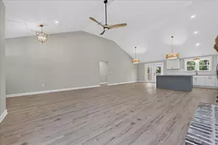 109 Spring Hill Rd, Defuniak Springs, FL 32433 - Photo 3