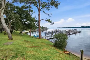 7165 Majestic Blvd, Navarre, FL 32566 - Photo 25