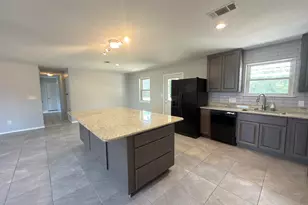 8911 Fullham Ct, Pensacola, FL 32534 - Photo 5