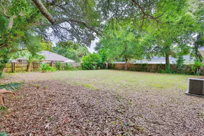 139 NE Staff Drive, Fort Walton Beach, FL 32548 - Photo 5