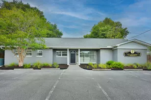 139 NE Staff Dr, Fort Walton Beach, FL 32548 - Photo 1