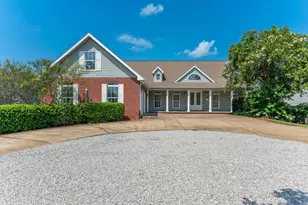 553 Cove Dr, Fort Walton Beach, FL 32547 - Photo 5
