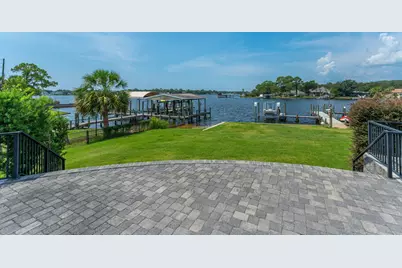 553 Cove Drive, Fort Walton Beach, FL 32547 - Photo 5