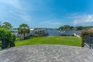 553 Cove Dr, Fort Walton Beach, FL 32547 - Photo 5