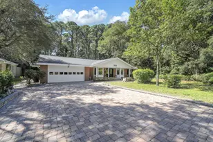 324 NW Lake Dr, Fort Walton Beach, FL 32548 - Photo 3