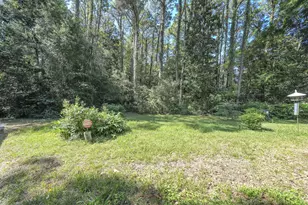 324 NW Lake Dr, Fort Walton Beach, FL 32548 - Photo 57