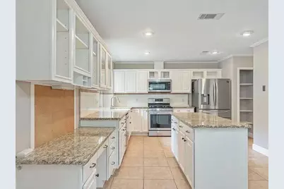 1734 Bayshore Drive, Niceville, FL 32578 - Photo 13