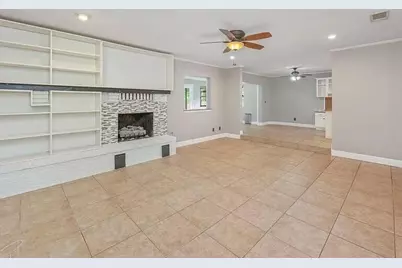 1734 Bayshore Drive, Niceville, FL 32578 - Photo 9
