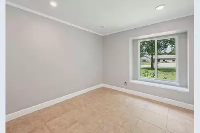 1734 Bayshore Drive, Niceville, FL 32578 - Photo 25