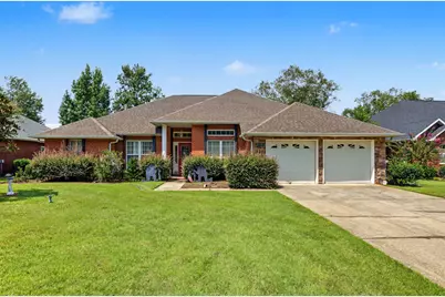 5732 Dunbar Circle, Milton, FL 32583 - Photo 1