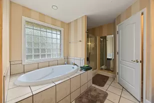 5732 Dunbar Cir, Milton, FL 32583 - Photo 21