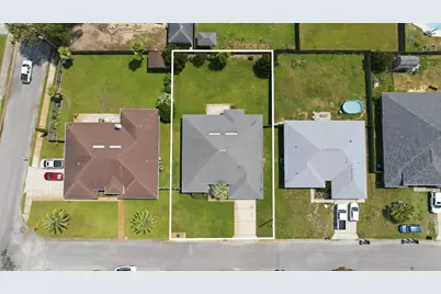 2176 Bromly Drive, Navarre, FL 32566 - Photo 9
