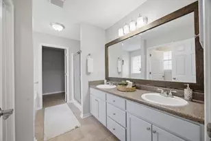 2176 Bromly Dr, Navarre, FL 32566 - Photo 7