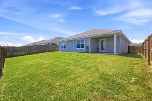 211 Laurel Hl St, Crestview, FL 32539 - Photo 57