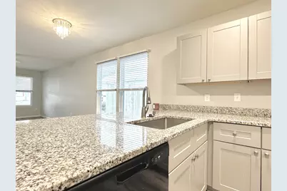 704 E Chestnut Avenue, Crestview, FL 32539 - Photo 9