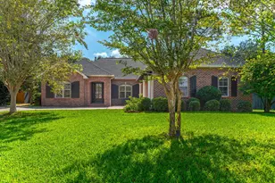 300 Grove Park Drive, Niceville, FL 32578 - Photo 5