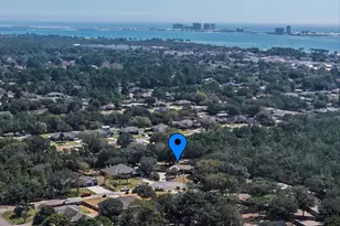 2029 Colby Ct, Navarre, FL 32566 - Photo 3