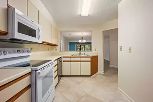 101 Southlake Ct, Niceville, FL 32578 - Photo 17